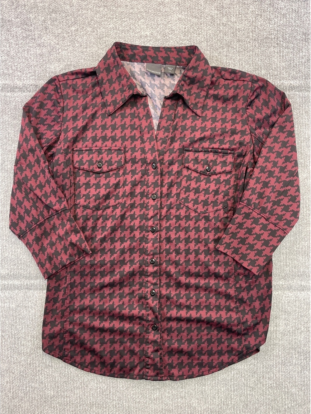 Covington Womens Large L Houndstooth Button Down Shirt Burgundy Black 3/4 Sleeve